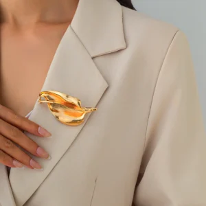 Brooch
