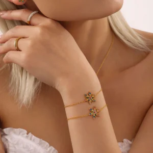 Bracelet